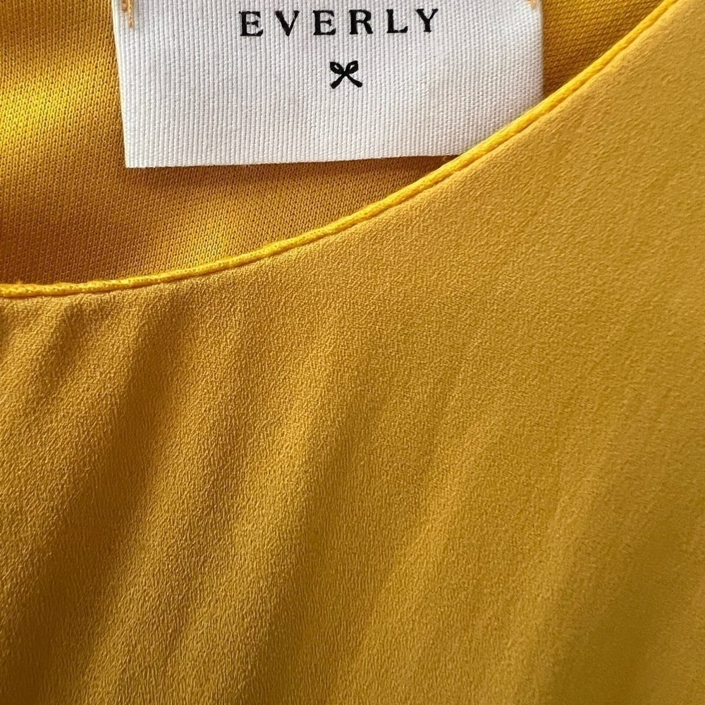 Everly Yellow Above Knee Dress Size M  Knee Length - Picture 6 of 8